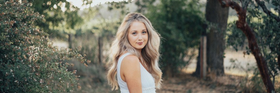 Milk and Honey Magazine article by Christian YouTuber Kaci Nicole about things to know when you're going through a hard time!